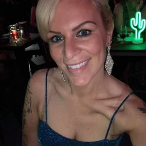 Meet your Posher, Jenn